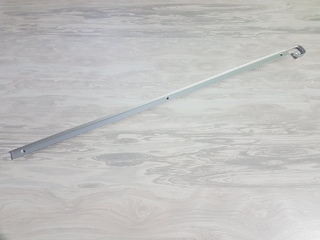 Фото Планка алюм. щелевая 28мм. Комплектующие.