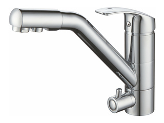 Фото Смеситель хромированный Tolero Vigo. Кухонные смесители.