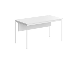 Фото Стол прямой с фронтальной панелью Imago-S СП-3SD. Офисные столы Imago-S.