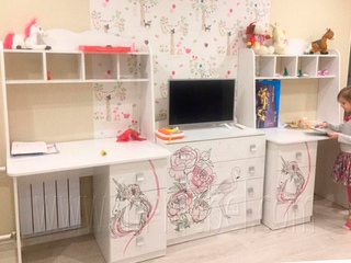 Фото Компьютерные столы Фэнтези с комодом. Детские гарнитуры Фэнтези.