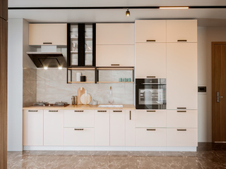 Фото Кухня с фасадами Ройс арт. 250123116. Кухонные гарнитуры Ройс.